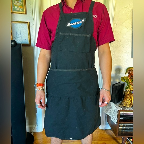 Park Tool Black Mechanic & Workshop Apron – Bike Repair, Woodworking, Crafting - Picture 1 of 9